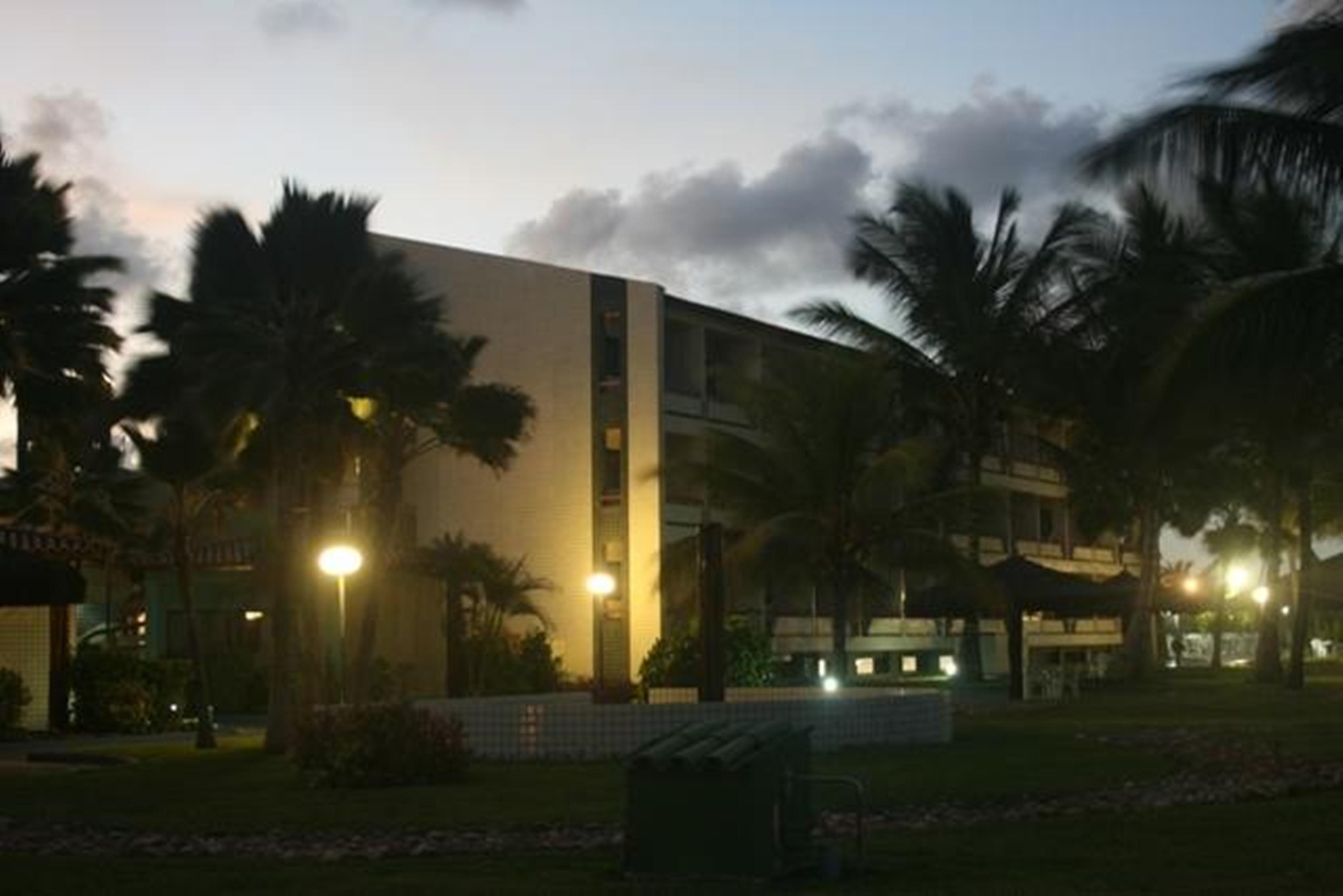 Hotel Canarius D'gaibu